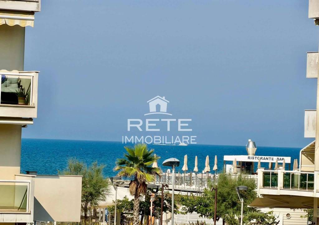 appartamento in vendita a Rimini in zona Viserbella