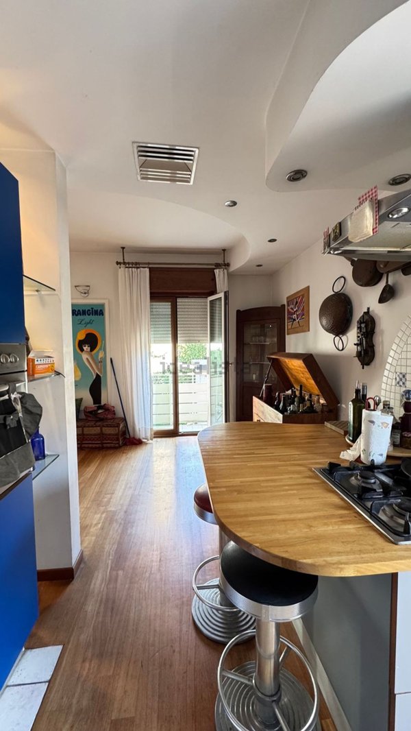 appartamento in vendita a Rimini in zona Marina Centro