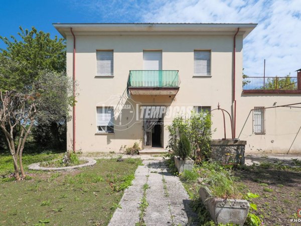 casa indipendente in vendita a Rimini in zona Grotta Rossa