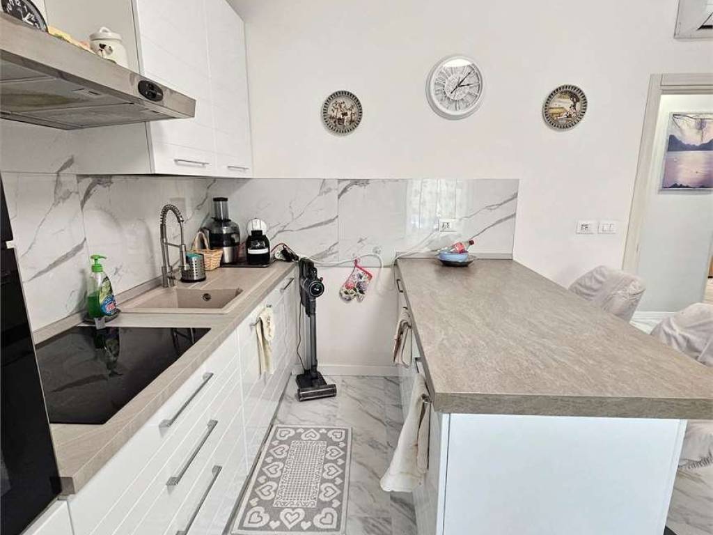casa semindipendente in vendita a Rimini in zona Viserba