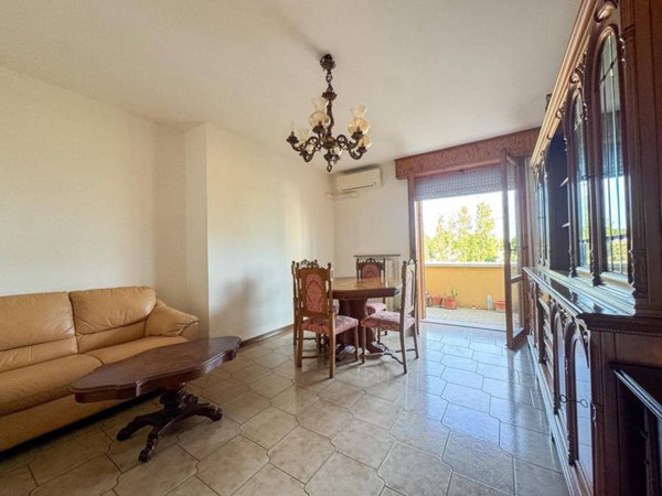 appartamento in vendita a Rimini in zona Miramare di Rimini