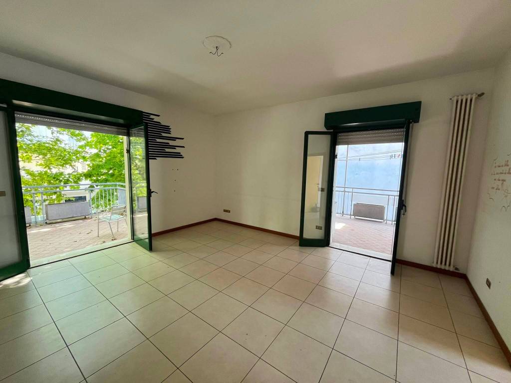 appartamento in vendita a Rimini in zona Rivazzurra