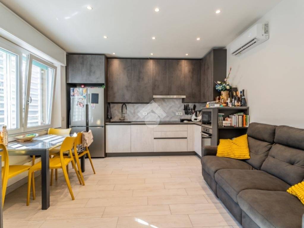 appartamento in vendita a Rimini in zona Lagomaggio