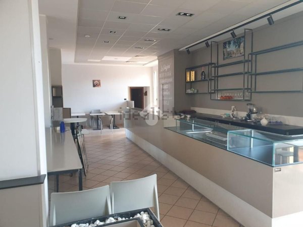 ufficio in vendita a Rimini in zona Colonnella