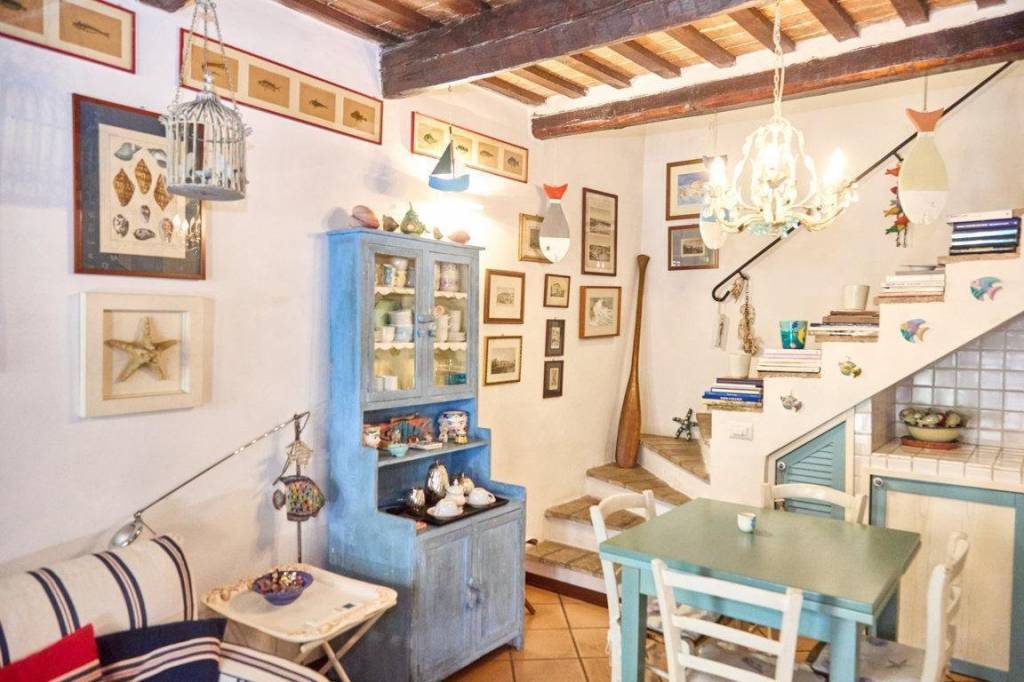 casa indipendente in vendita a Rimini in zona Borgo San Giuliano