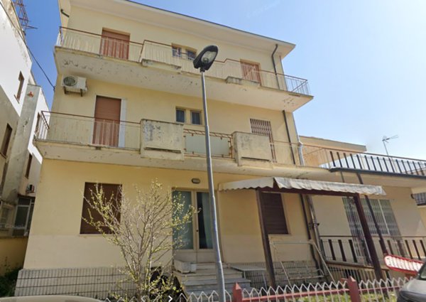 negozio in vendita a Rimini