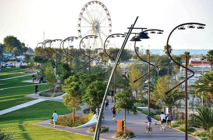 negozio in vendita a Rimini in zona Marina Centro