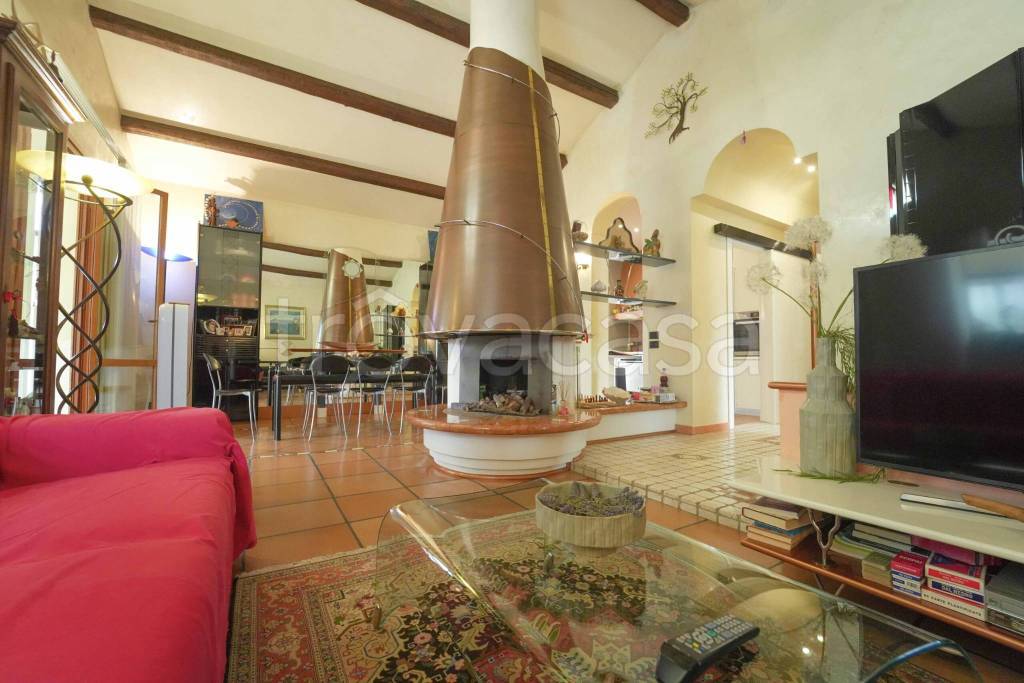 casa indipendente in vendita a Rimini in zona Viserbella