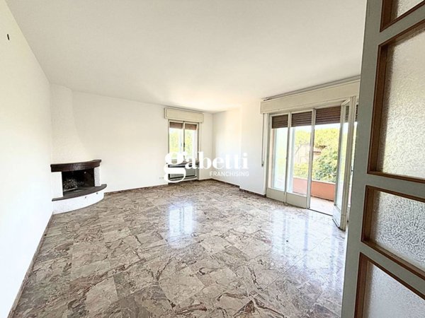 appartamento in vendita a Rimini in zona Marina Centro