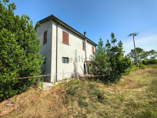 casa indipendente in vendita a Rimini