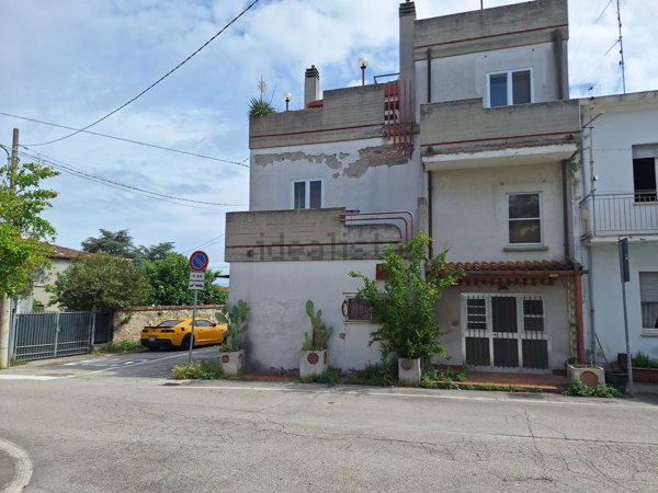 appartamento in vendita a Rimini in zona Corpolò