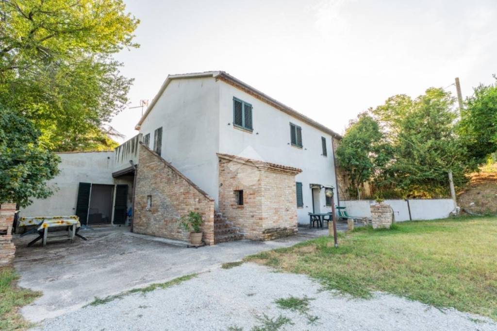 casa indipendente in vendita a Rimini
