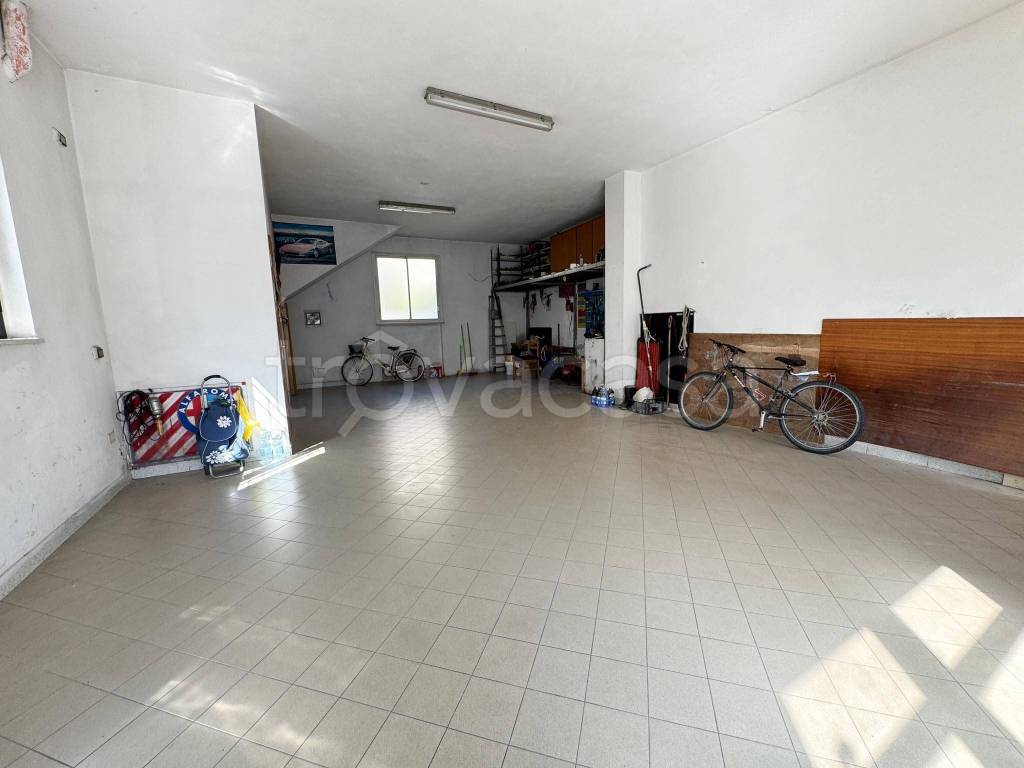 casa indipendente in vendita a Rimini in zona Centro Storico