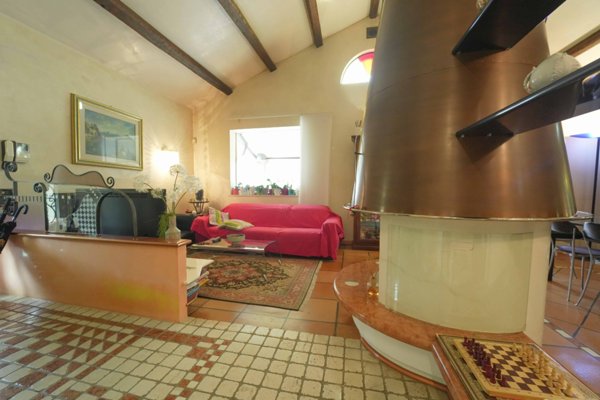 casa indipendente in vendita a Rimini in zona Viserba