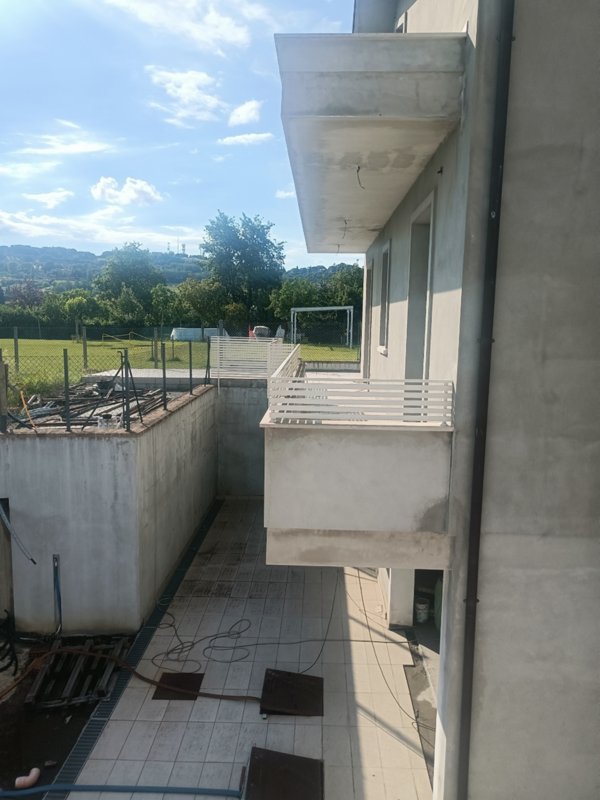 casa indipendente in vendita a Rimini in zona Gaiofana