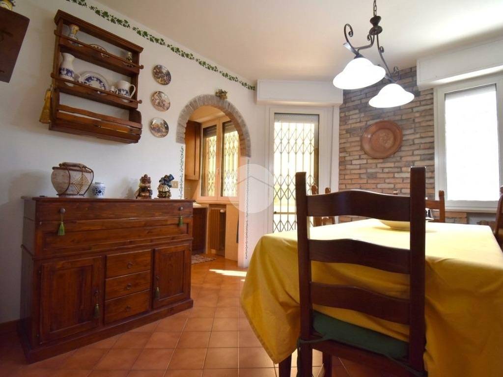 casa indipendente in vendita a Rimini in zona Santa Giustina
