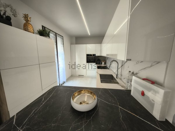 appartamento in vendita a Rimini in zona Marebello