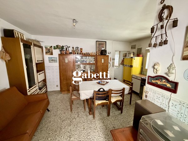 casa indipendente in vendita a Rimini in zona Bellariva