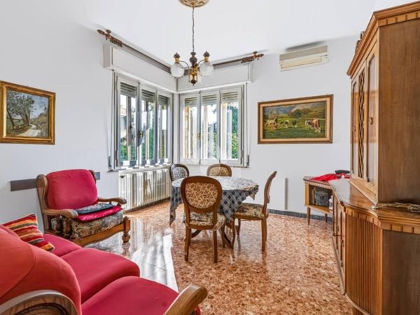 casa indipendente in vendita a Rimini in zona Borgo Mazzini