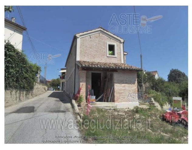 terreno edificabile in vendita a Saludecio in zona Sant' Ansovino