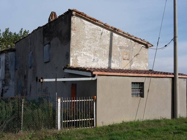 casa indipendente in vendita a Saludecio