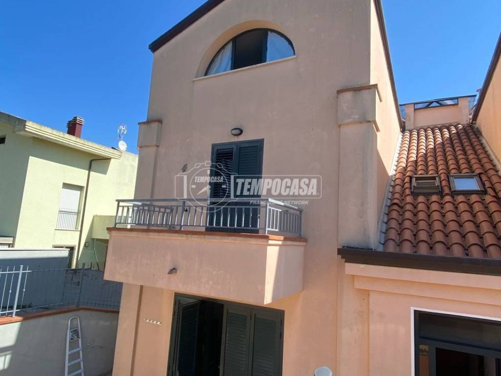 casa indipendente in vendita a Saludecio