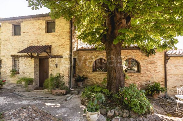 casa indipendente in vendita a Saludecio