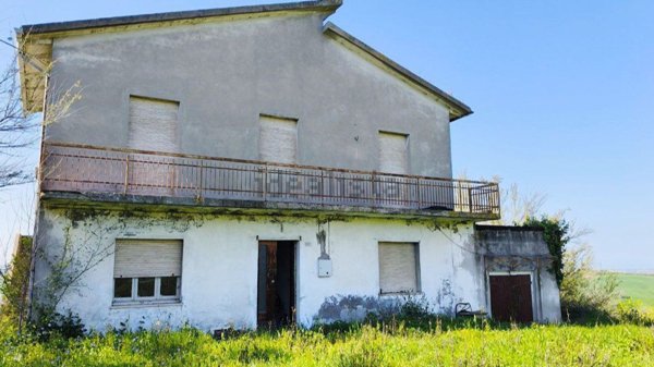 casa indipendente in vendita a Saludecio