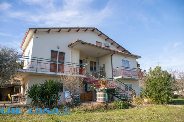 casa indipendente in vendita a Saludecio in zona Santa Maria del Monte