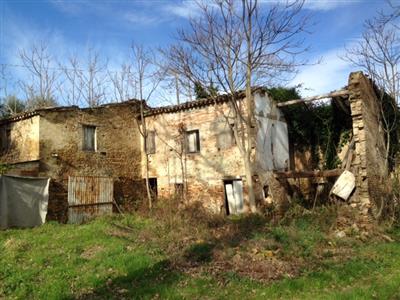 casa indipendente in vendita a Saludecio in zona Meleto