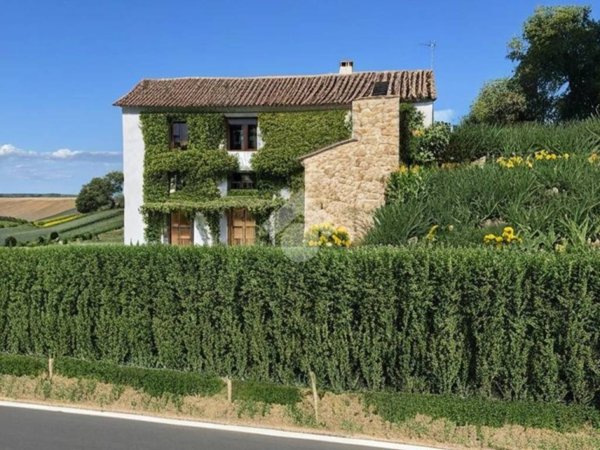 casa indipendente in vendita a Saludecio