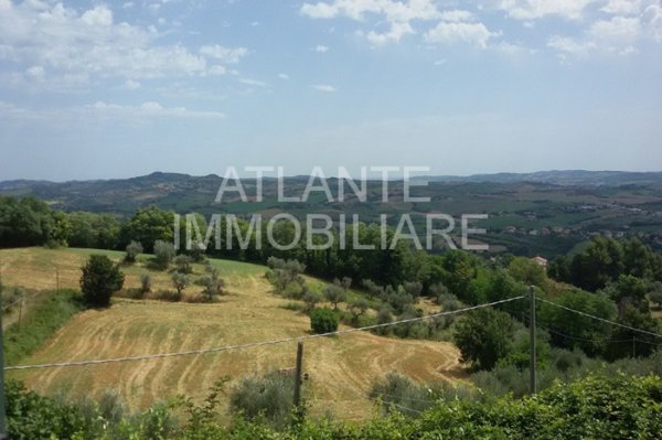 casa indipendente in vendita a Saludecio in zona Meleto