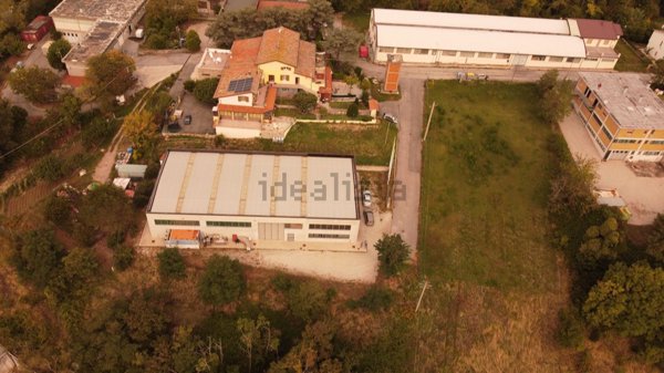 capannone in vendita a Saludecio