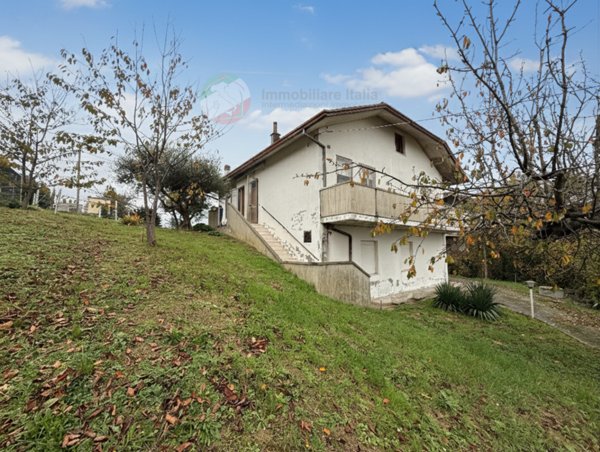 casa indipendente in vendita a Saludecio