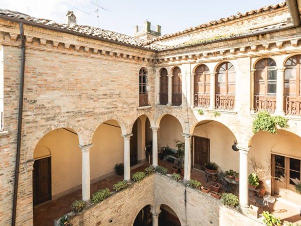 intera palazzina in vendita a Saludecio