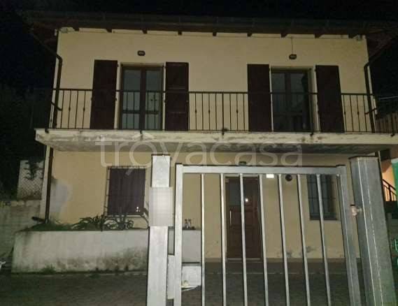 appartamento in vendita a Saludecio in zona Santa Maria del Monte