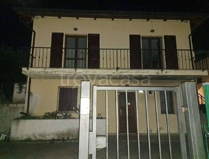 appartamento in vendita a Saludecio in zona Santa Maria del Monte