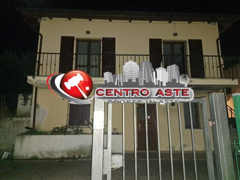 appartamento in vendita a Saludecio in zona Santa Maria del Monte