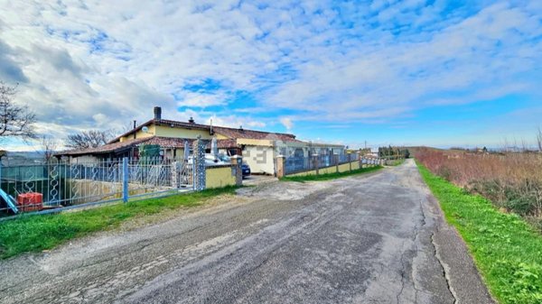 casa indipendente in vendita a Saludecio