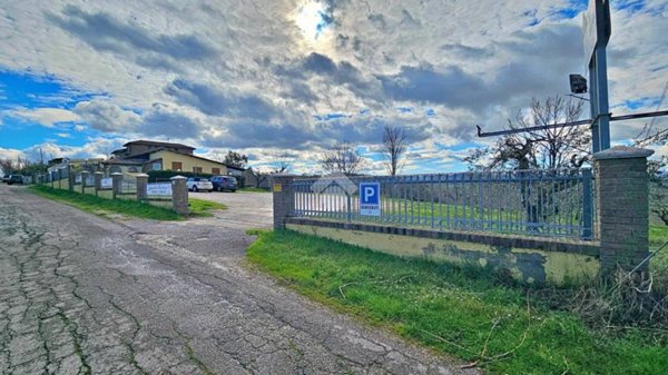 negozio in vendita a Saludecio