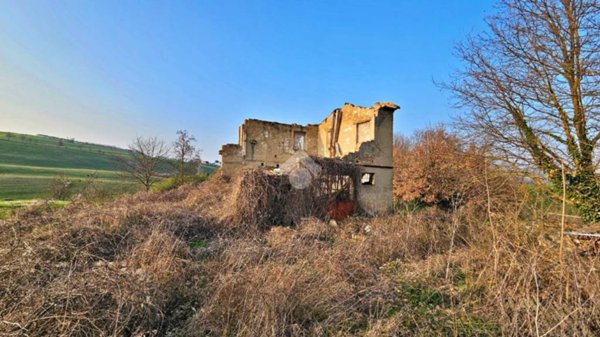 casa indipendente in vendita a Saludecio
