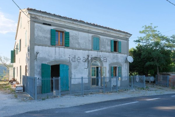 casa indipendente in vendita a Saludecio in zona Cerreto