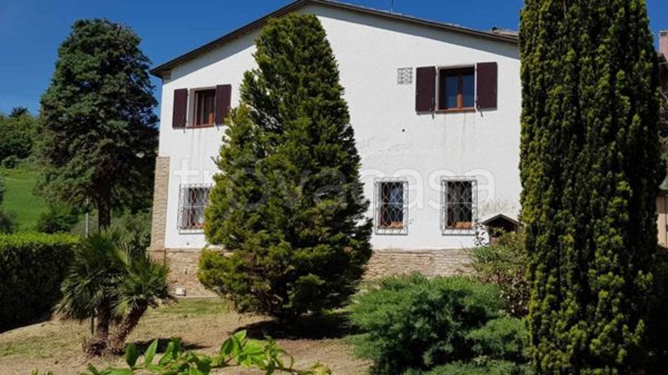 casa indipendente in vendita a Saludecio in zona Meleto