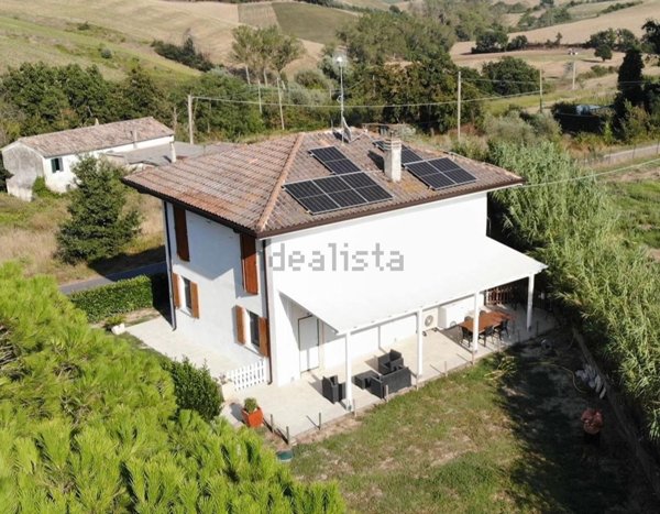 casa indipendente in vendita a Saludecio