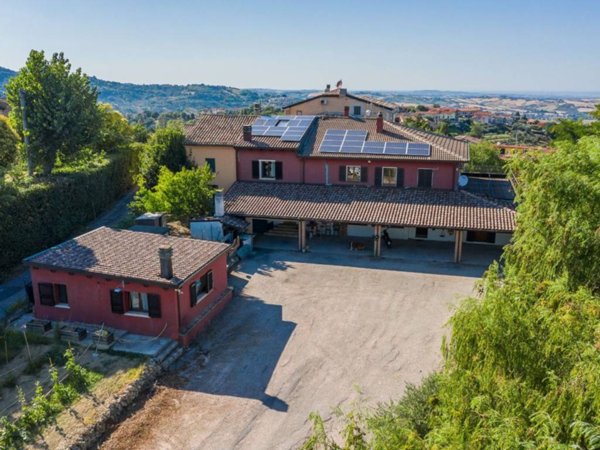 casa indipendente in vendita a Saludecio