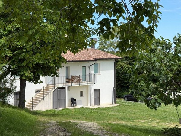 casa indipendente in vendita a Saludecio in zona Sant' Ansovino