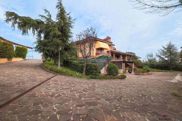 casa indipendente in vendita a San Clemente in zona Sant'andrea in Casale
