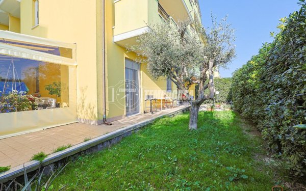 appartamento in vendita a San Clemente in zona Sant'andrea in Casale