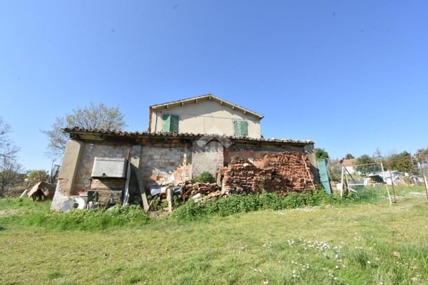 pentavano in vendita a San Clemente