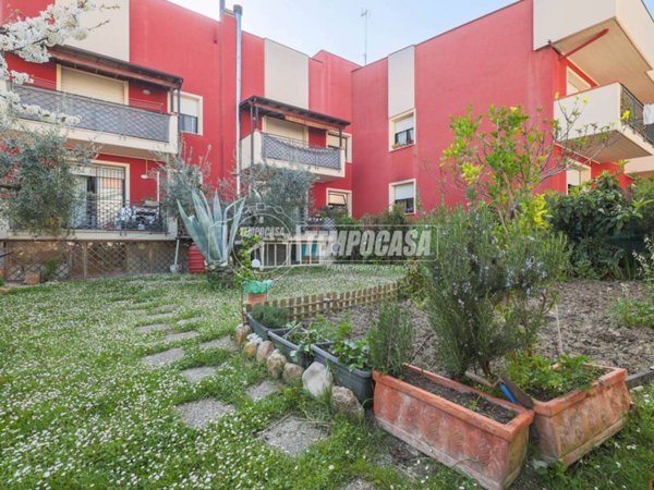 appartamento in vendita a San Clemente in zona Sant'andrea in Casale